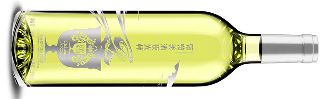 新疆芳香庄园酒业股份有限公司, 芳香庄园夜光翠半甜白葡萄酒, 和硕, 新疆, 中国 2019